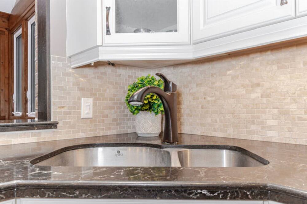 Photo of Kitchen in Caledon