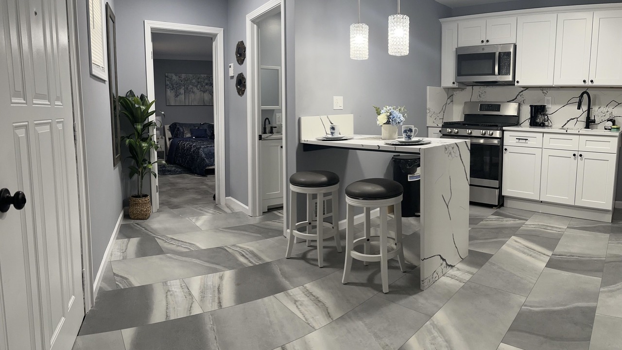 Photo of Others in Utica