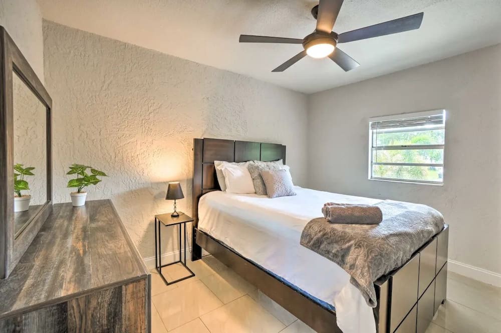 Photo of Bedroom in Safety Harbor