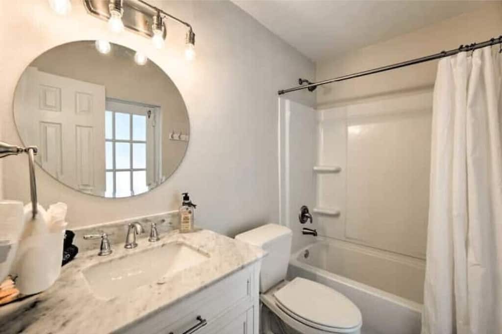 Photo of Bathroom in Safety Harbor
