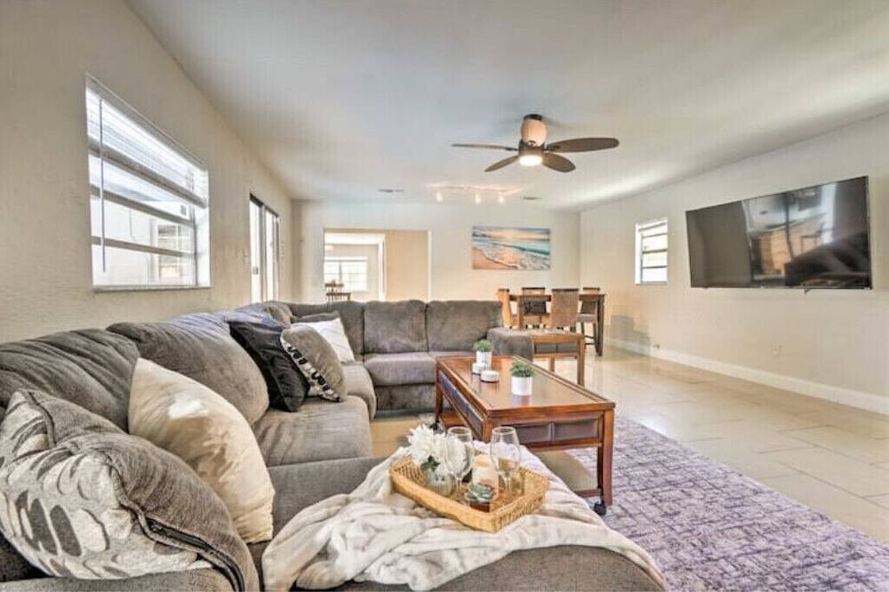 Photo of Livingroom in Safety Harbor