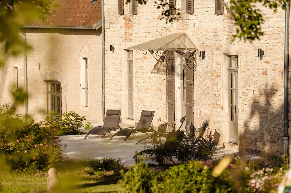 Photo of Outdoor in Chapaize