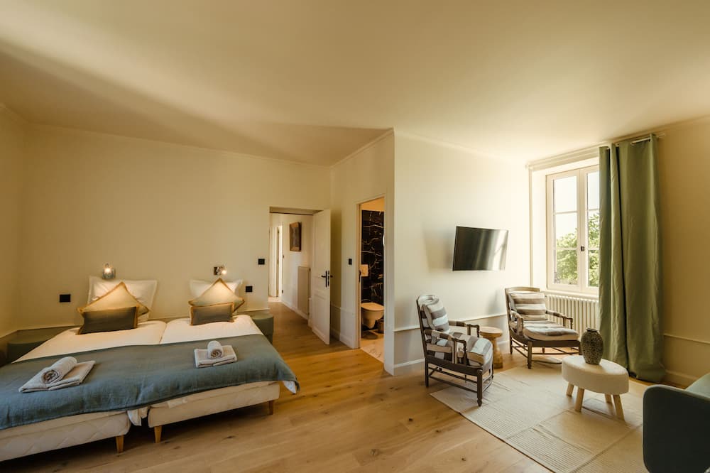 Photo of Bedroom in Chapaize