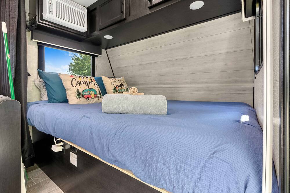 Photo of Bedroom in Oconto