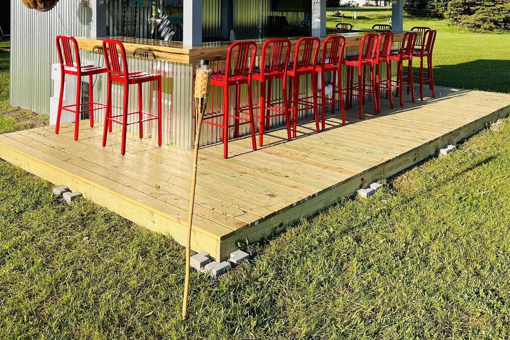 Photo of Others in Oconto