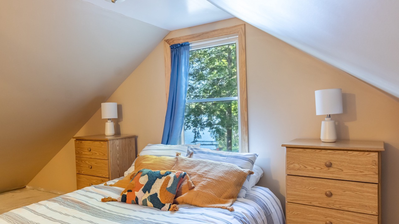 Photo of Others in Eddington