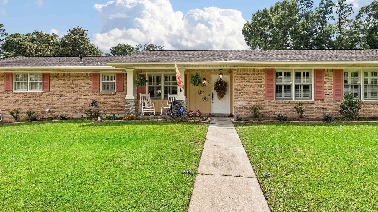 Photo of Outdoor in Mobile