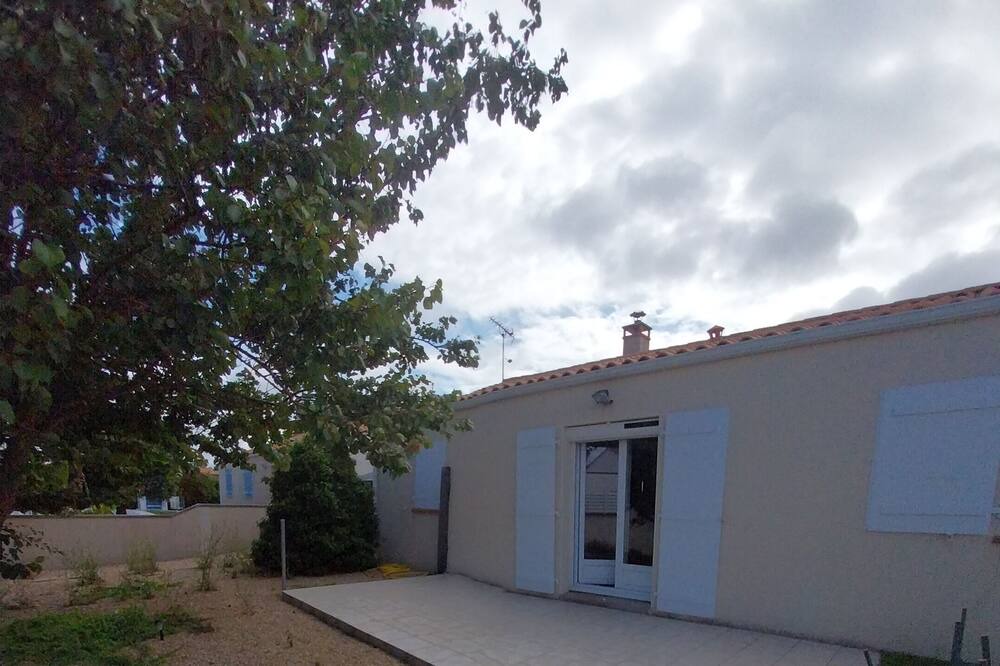 Photo of Outdoor in Le Bernard