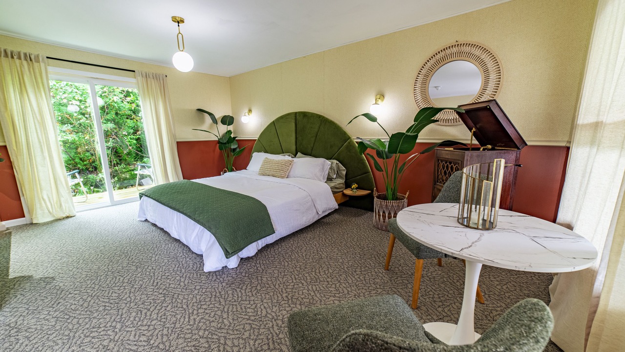 Photo of Others in New Ashford