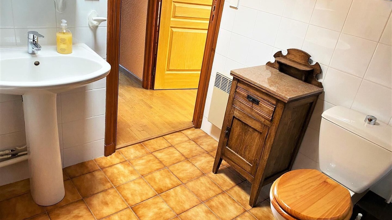 Photo of Bathroom in Sainte-Leocadie