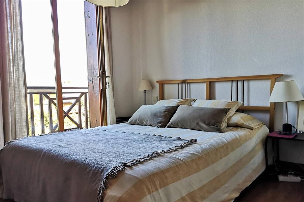 Photo of Bedroom in Sainte-Leocadie
