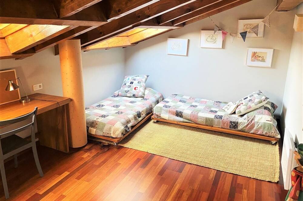Photo of Bedroom in Angoustrine