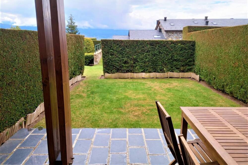 Photo of Outdoor in Angoustrine