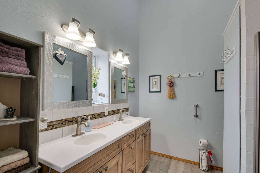 Photo of Bathroom in Brule