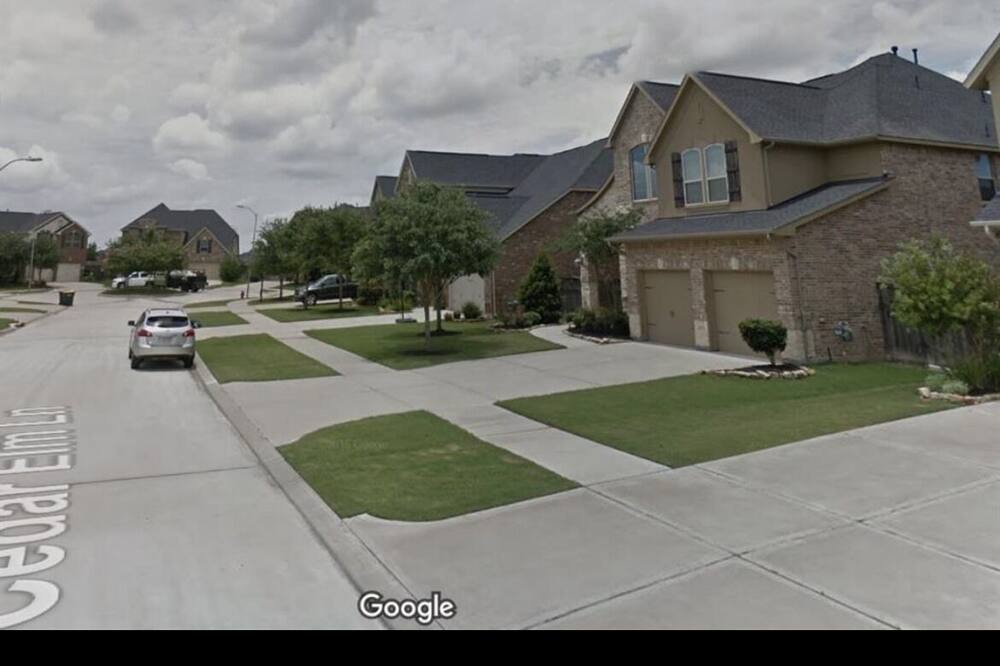 Photo of Others in Fulshear