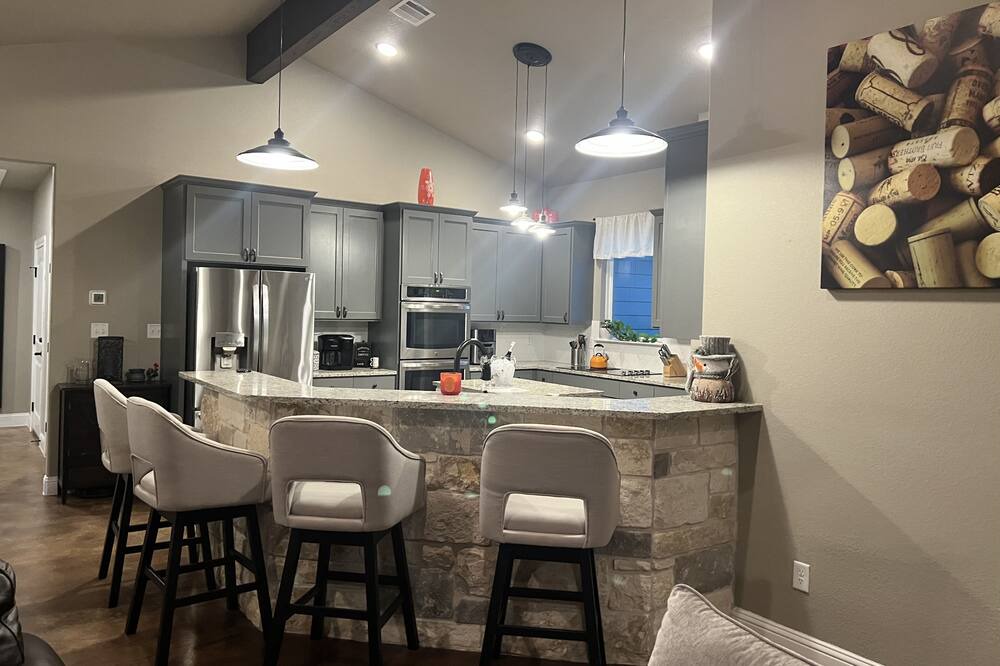Photo of Kitchen in Taylor