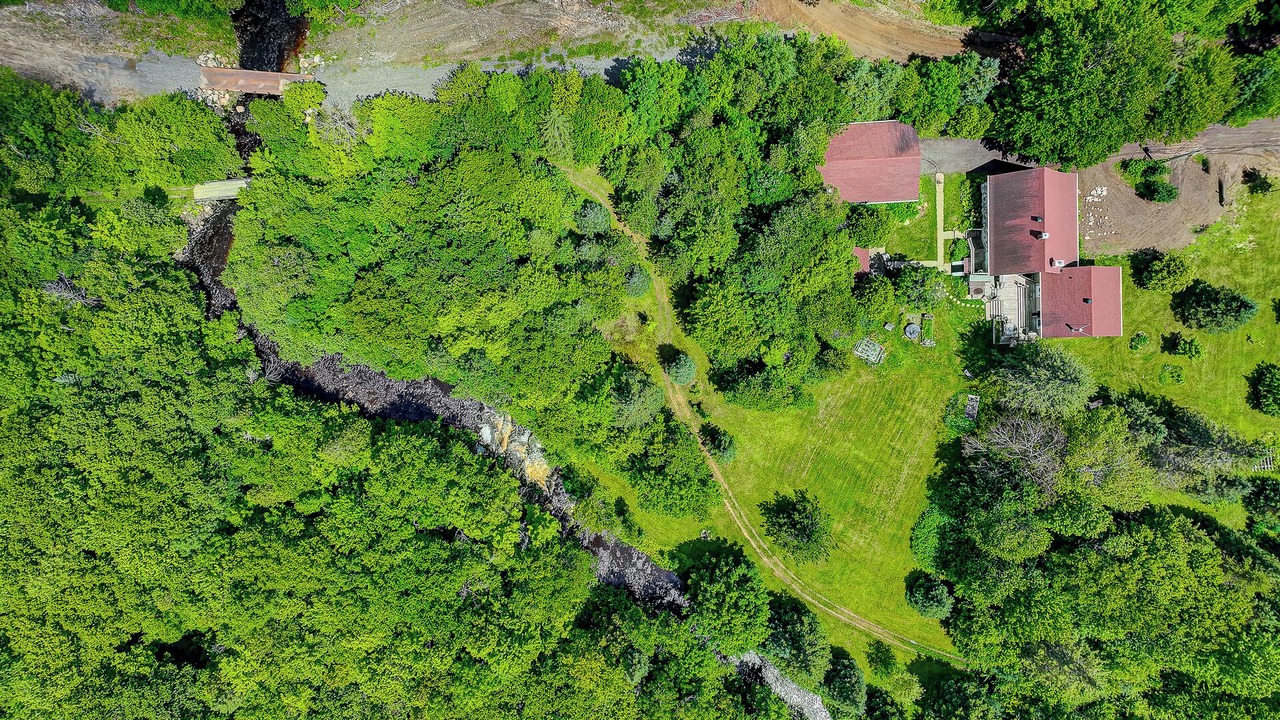 Photo of Outdoor in Val-Alain
