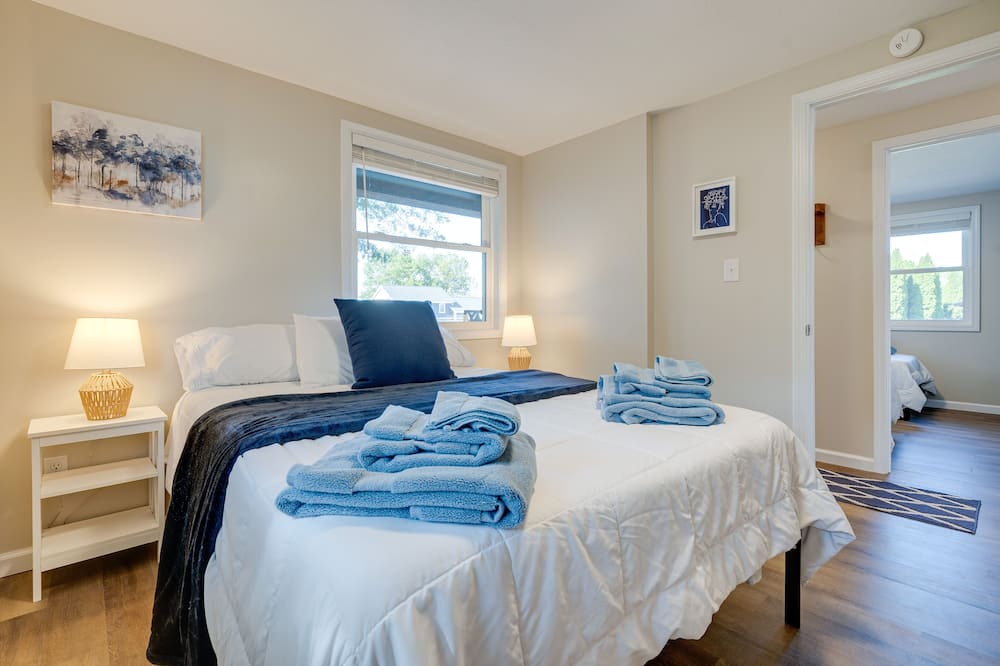 Photo of Bedroom in Howard