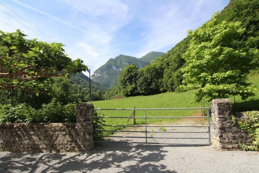 Photo of Outdoor in Arthez-d'Asson