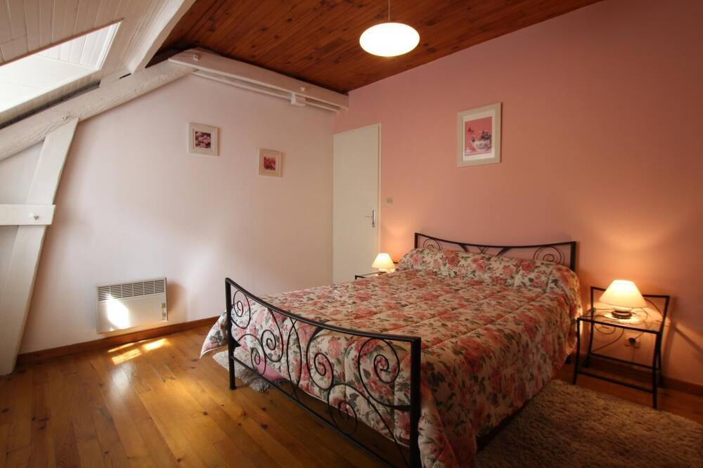 Photo of Bedroom in Arthez-d'Asson