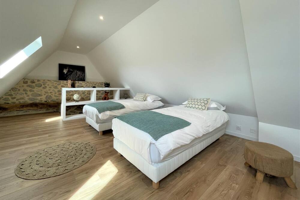 Photo of Bedroom in Alcay-Alcabehety-Sunharette