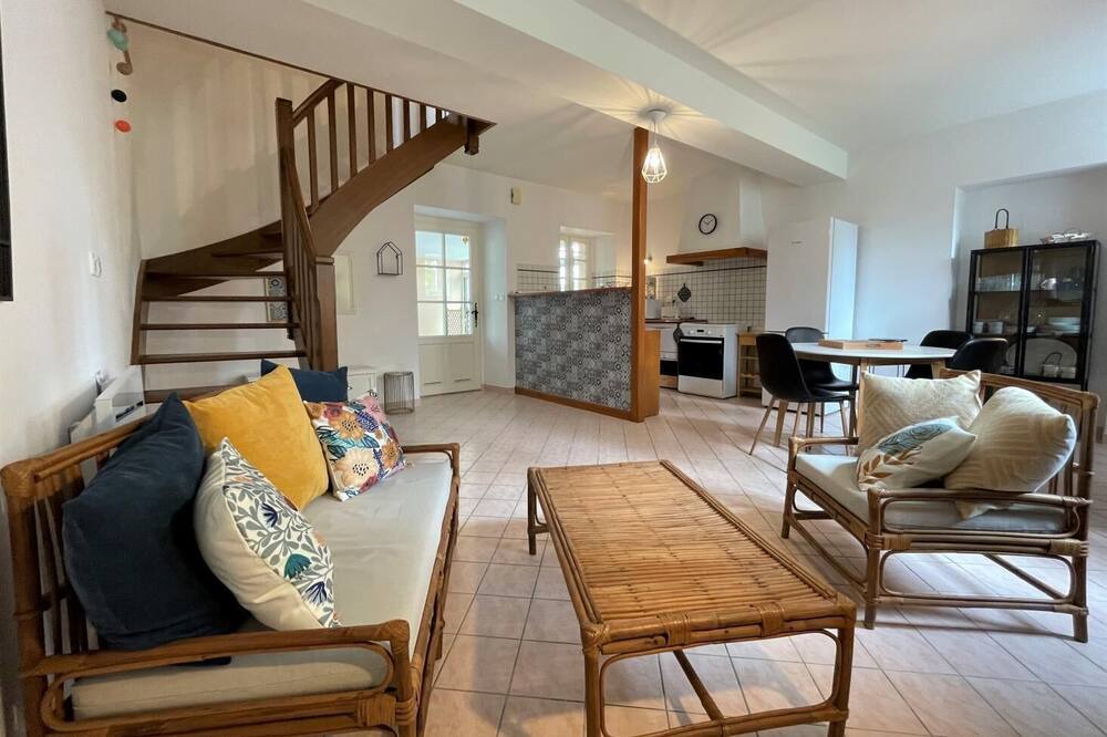 Photo of Livingroom in Parbayse