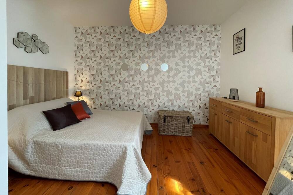 Photo of Bedroom in Parbayse