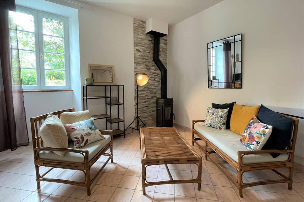 Photo of Livingroom in Parbayse