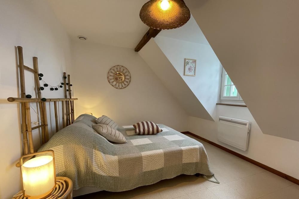 Photo of Bedroom in Parbayse