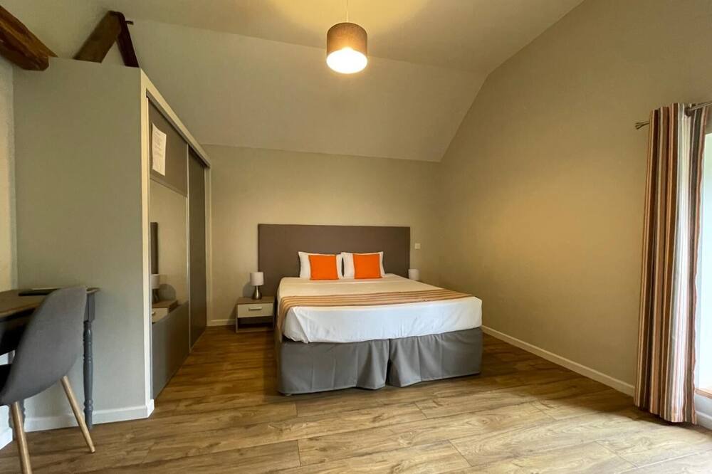 Photo of Bedroom in Mazerolles