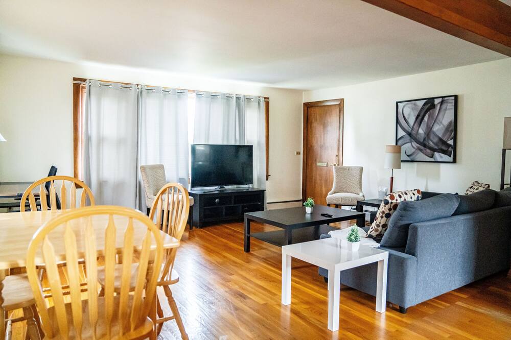 Photo of Livingroom in Nashua