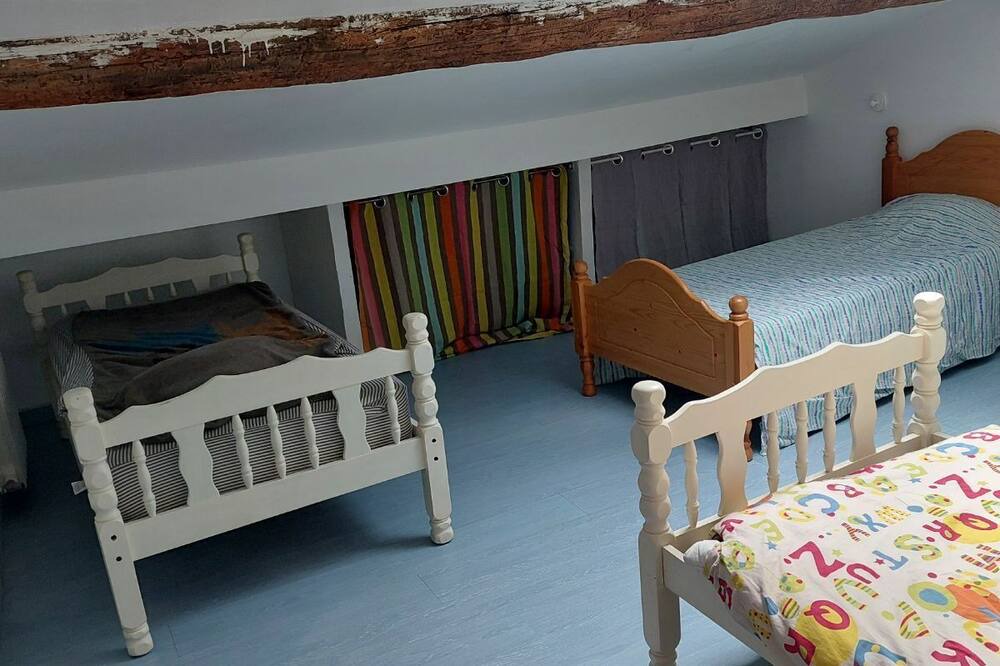 Photo of Bedroom in Puimisson