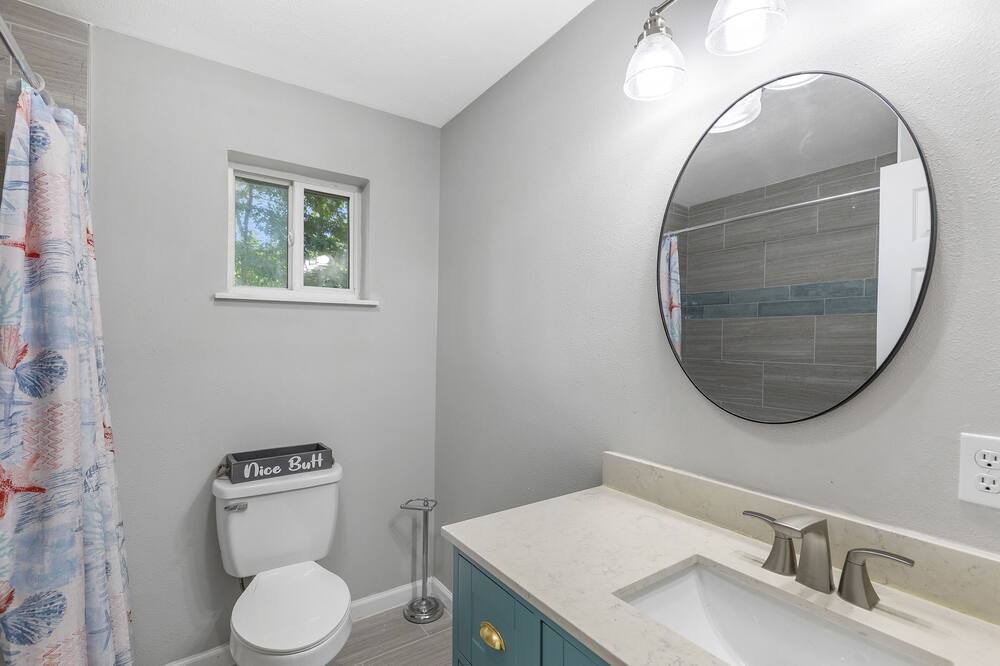 Photo of Bathroom in Votaw