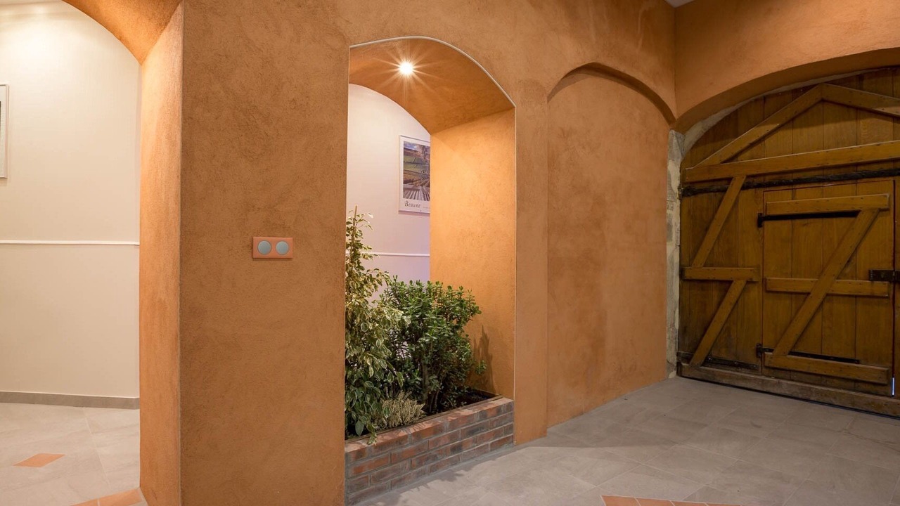 Photo of Others in Beaune