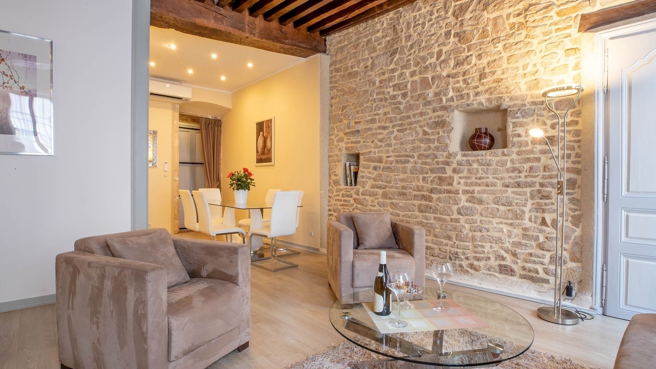 Photo of Others in Beaune