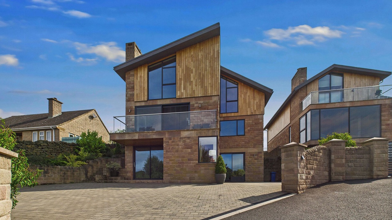 Photo of Outdoor in Tansley