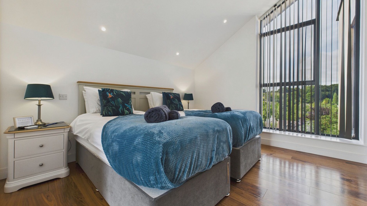 Photo of Others in Tansley