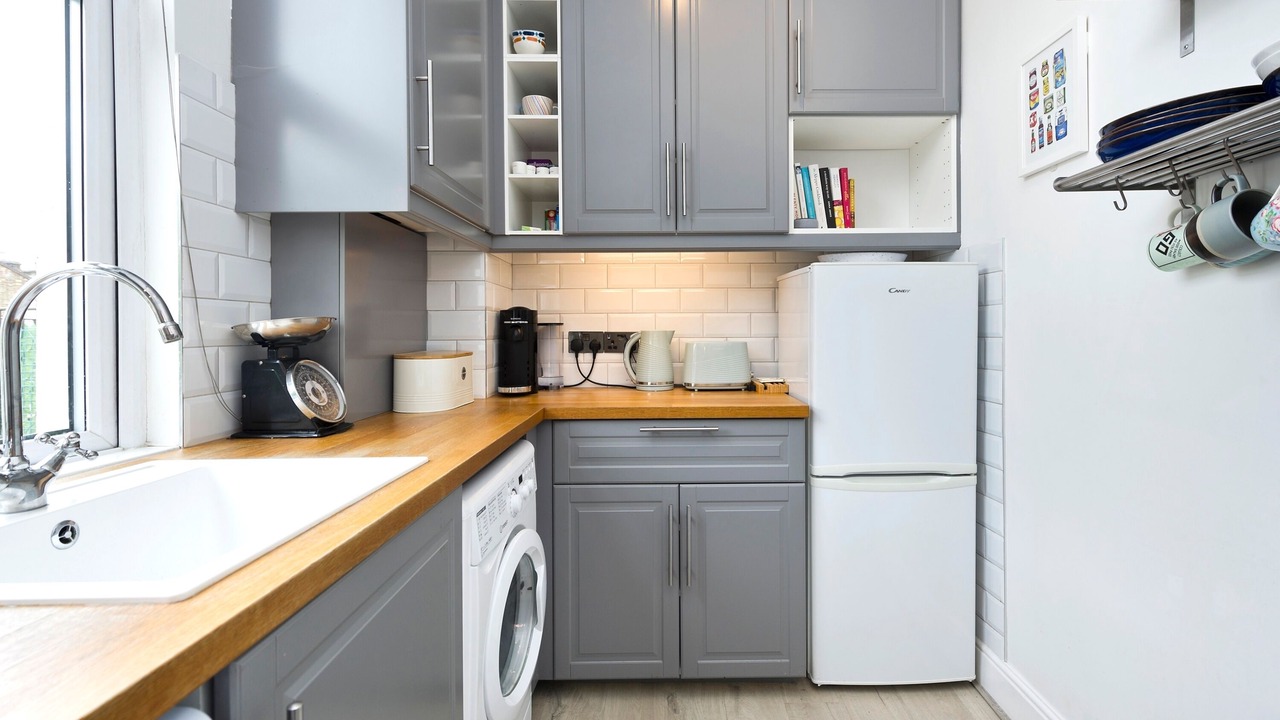 Photo of Others in Tollington