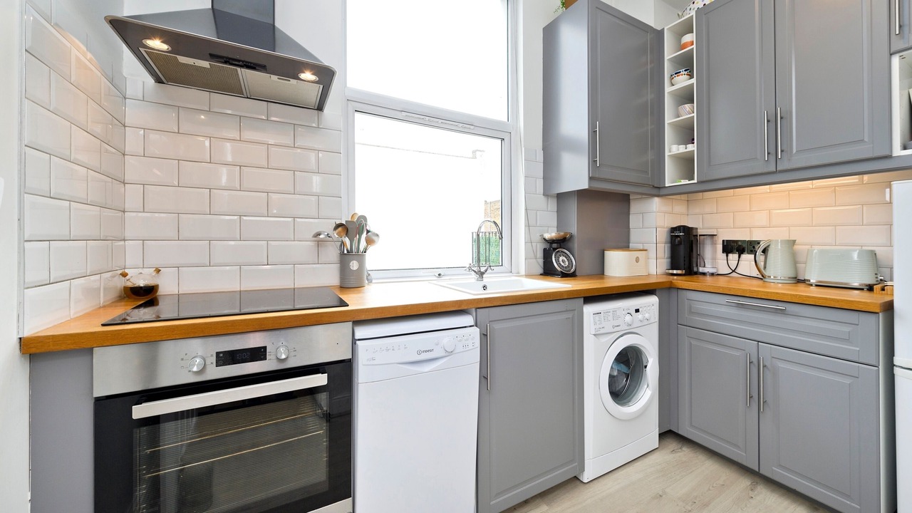 Photo of Others in Tollington