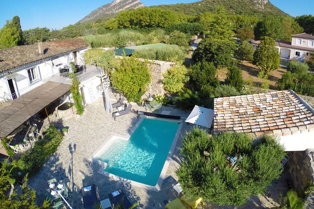 Photo of Outdoor in Saint-Hippolyte-du-Fort