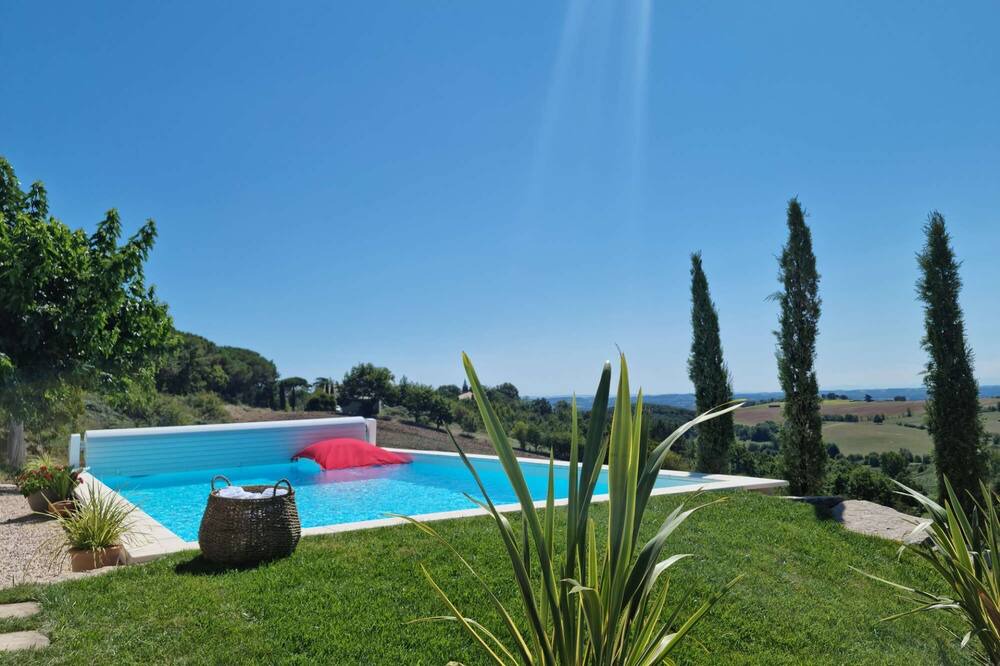 Photo of Outdoor in Lisle-sur-Tarn