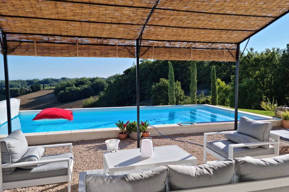 Photo of Outdoor in Lisle-sur-Tarn