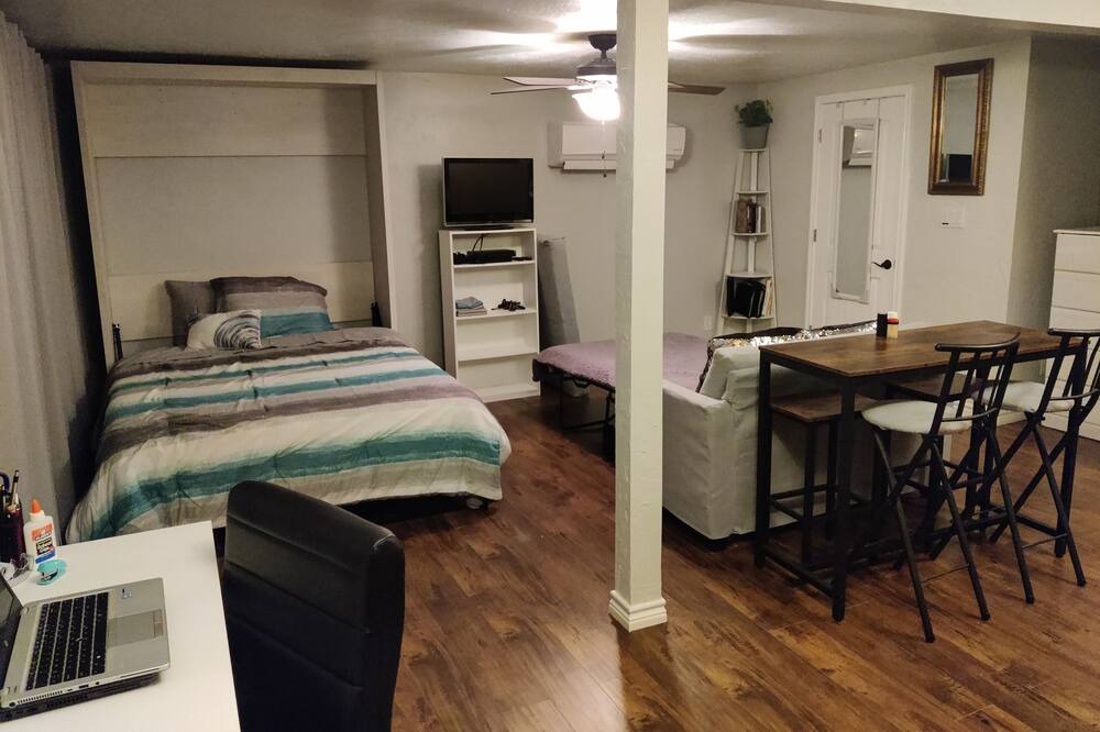 Photo of Bedroom in Artesia