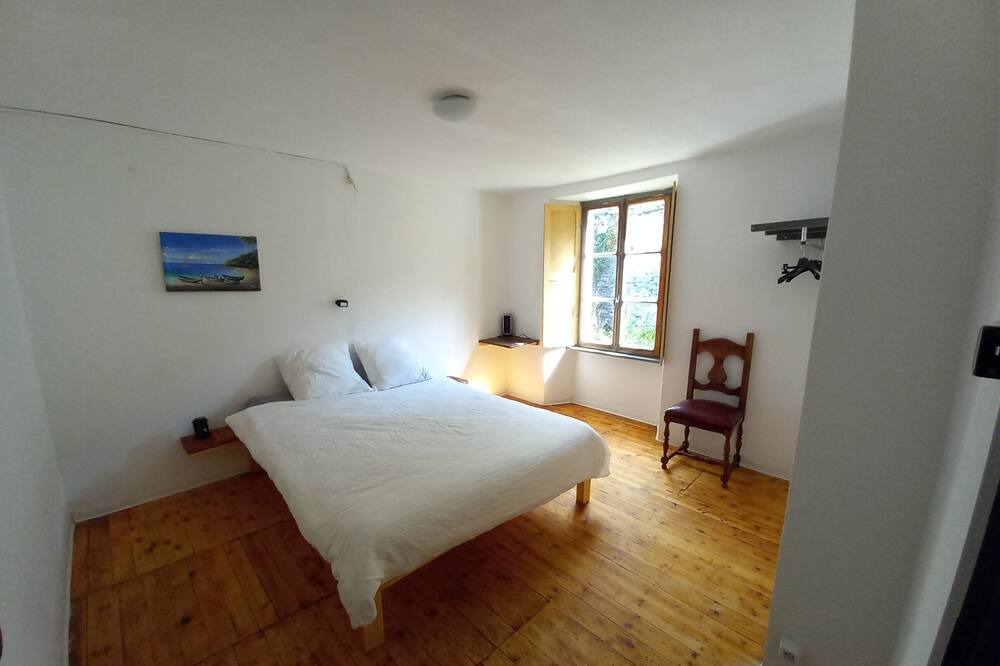 Photo of Bedroom in Cavergno