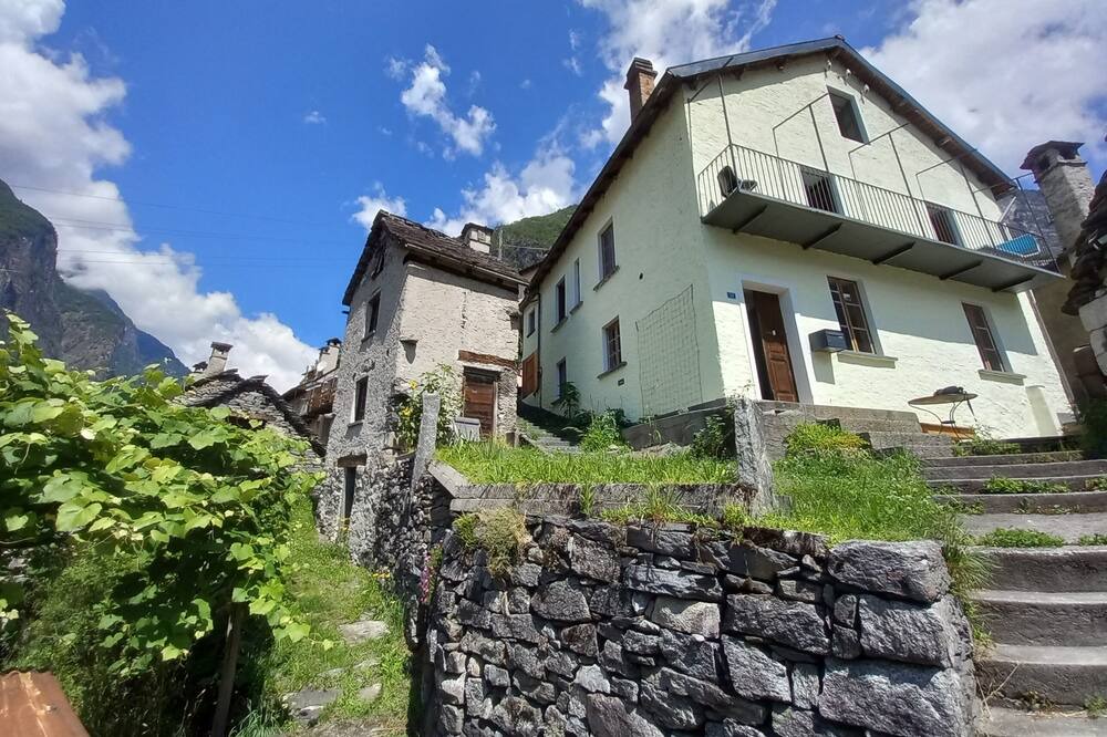 Photo of Outdoor in Cavergno