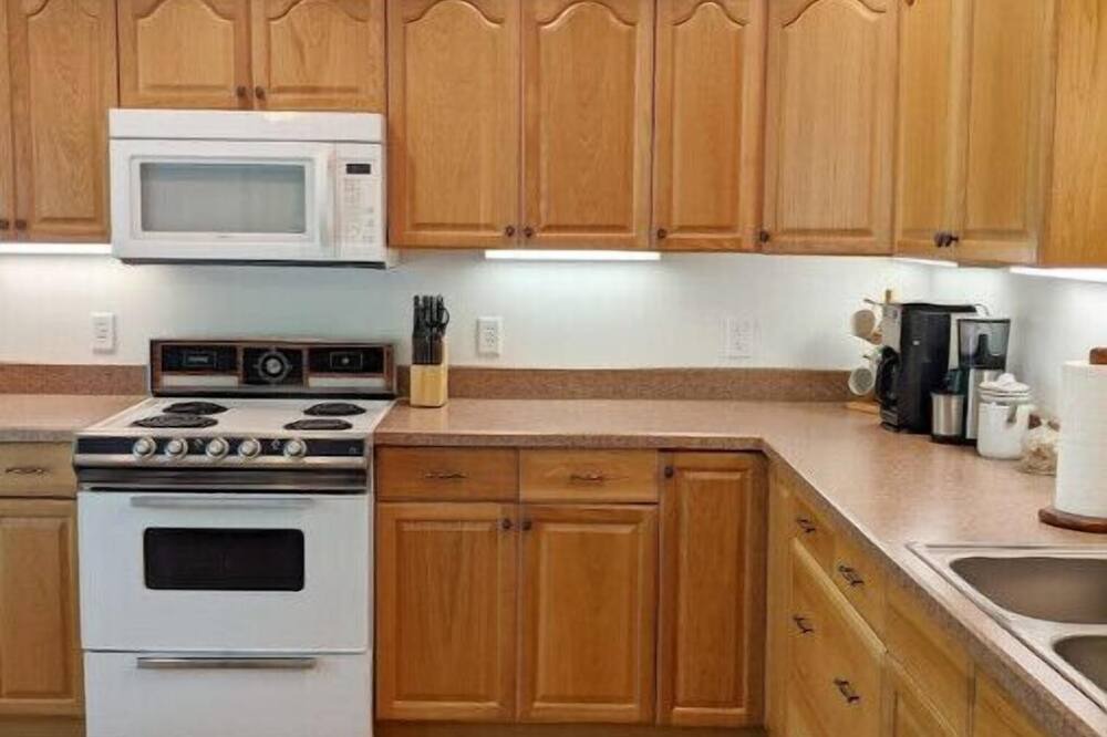 Photo of Kitchen in Falls of Rough