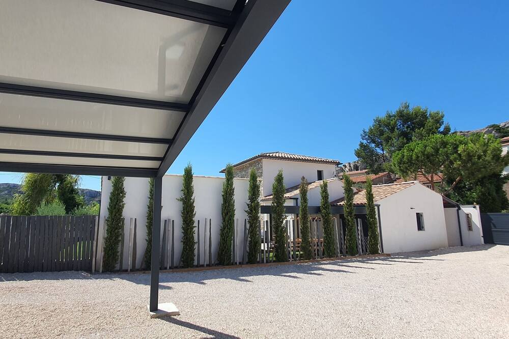 Photo of Outdoor in Le Rove