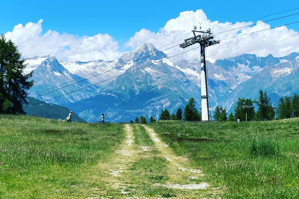 Photo of Outdoor in Graechen