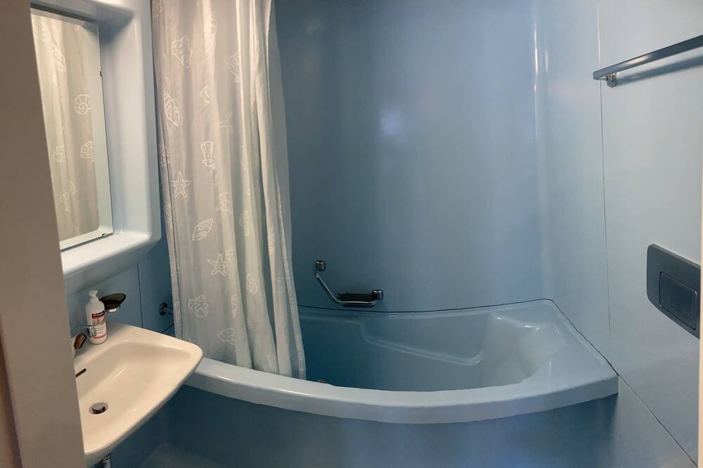 Photo of Bathroom in Graechen