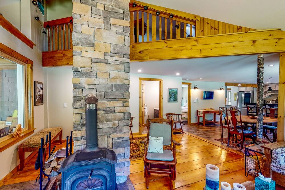 Photo of Others in Roxbury